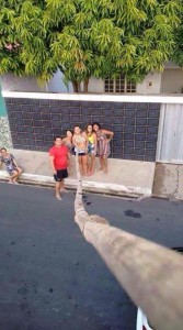 Pau de selfie na vara