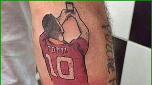 Tatuagem selfie de Totti