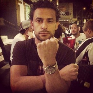 Jogador Fred banana selfie